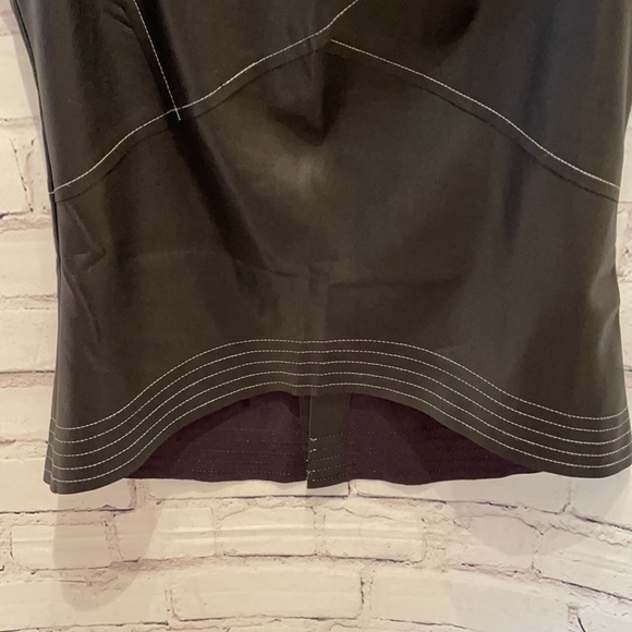 NWOT ZARA BASIC FAUX LEATHER SLEEVELESS TOP SZ SM - Picture 3 of 7